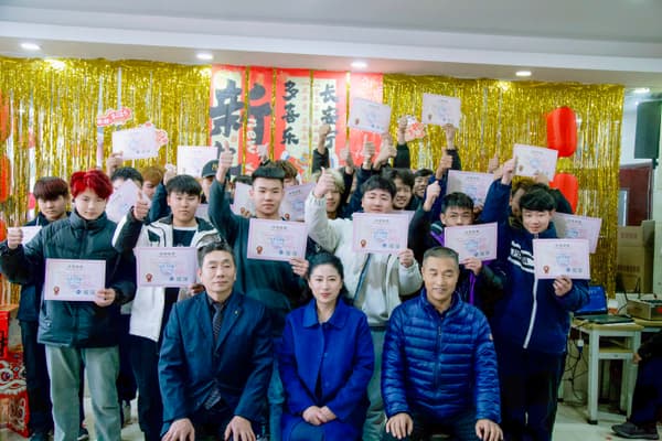 新岁启封 理想展翼